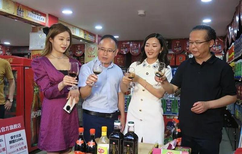 最新云端购物科技重塑体验，生活翱翔云端的新时代购物体验