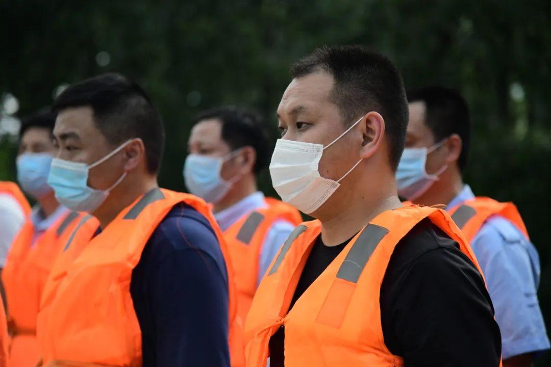 最新汛情背景下的美景探索，启程探索大自然的馈赠